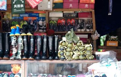 峨眉山下的千年古镇 日用杂品批发市场的前世今生