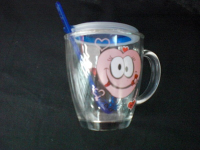 么砂玻璃带小勺、带盖桃型杯 节日馈赠与广告宣传的精致之选